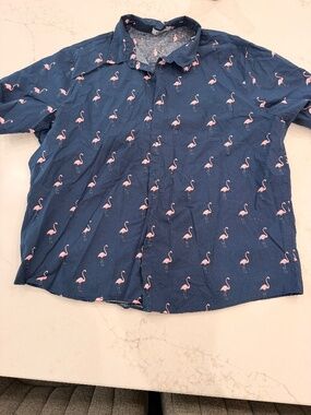 Vatpave Men’s XXL Navy Blue Pink Flamingo Short Sleeve Button-Up Shirt